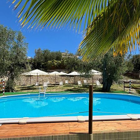 Valle Degli Ulivi B&B Vieste Bagian luar foto