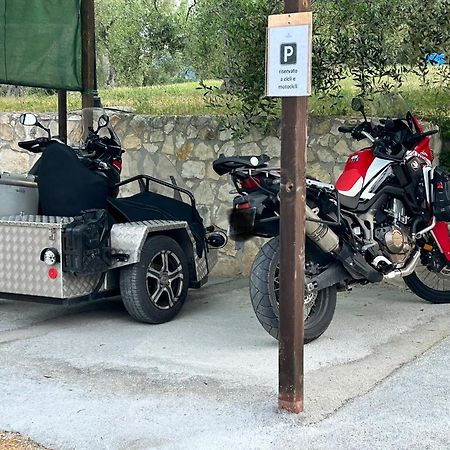 Valle Degli Ulivi B&B Vieste Bagian luar foto