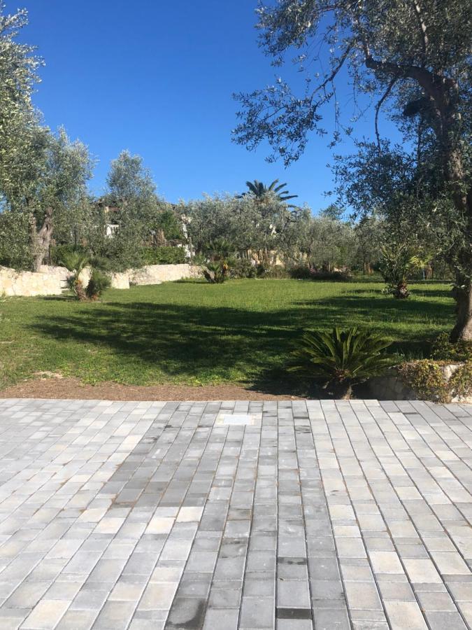 Valle Degli Ulivi B&B Vieste Bagian luar foto