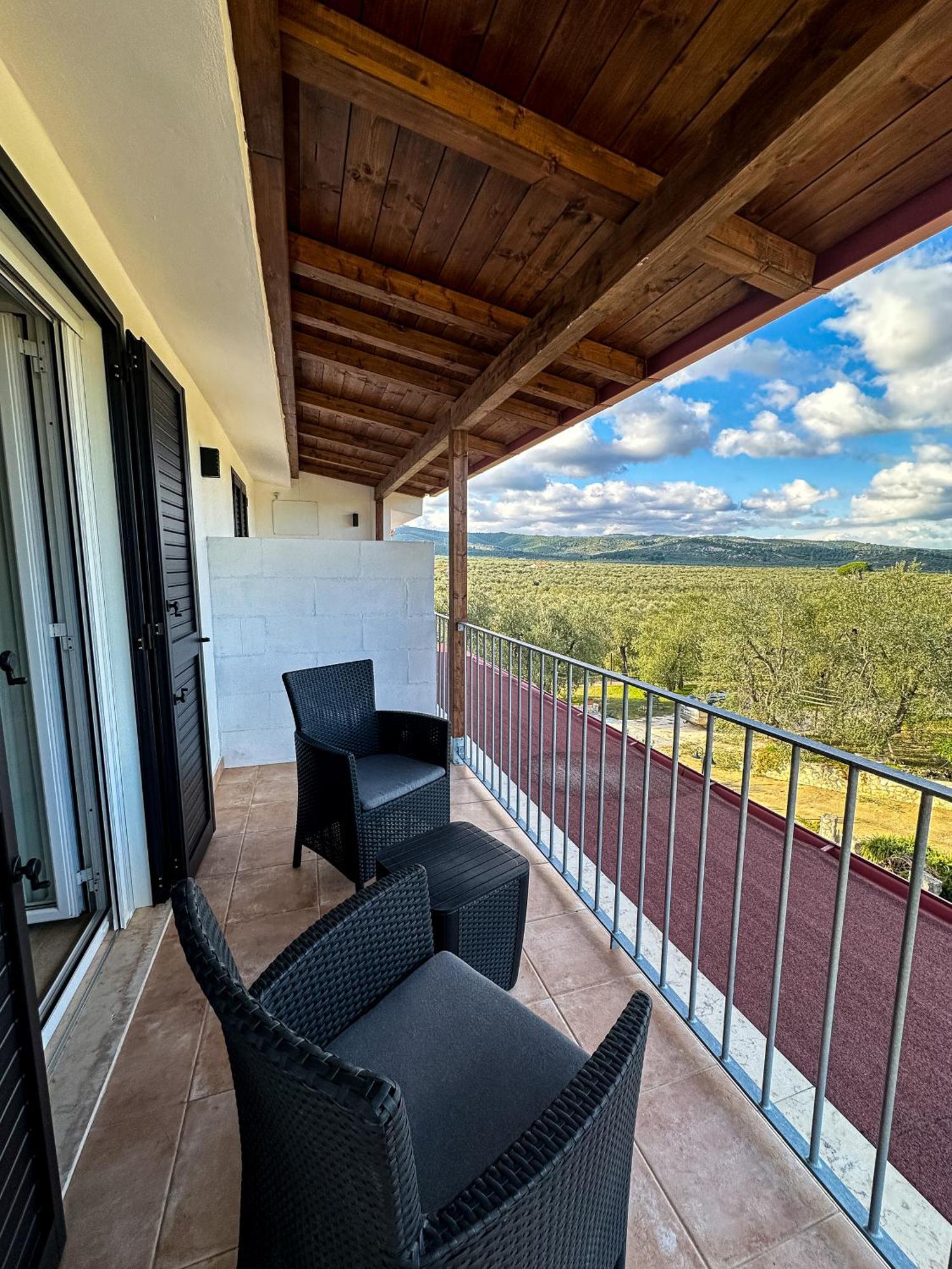 Valle Degli Ulivi B&B Vieste Bagian luar foto